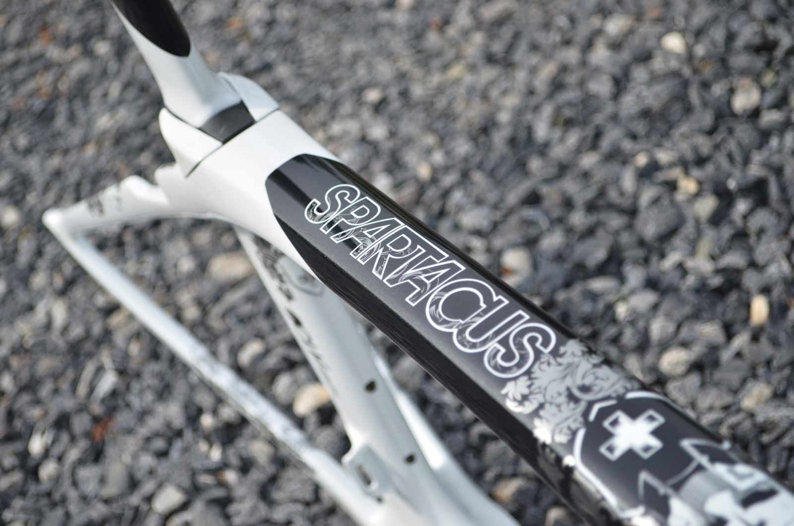 ผลงานเฟรมคัสตอม 1